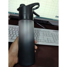 Spray Water Bottle For Girls Outdoor Sport Fitness Water Cup Large Capacity Spray Bottle Drinkware Travel Bottles Kitchen Gadgets (Option: Black)